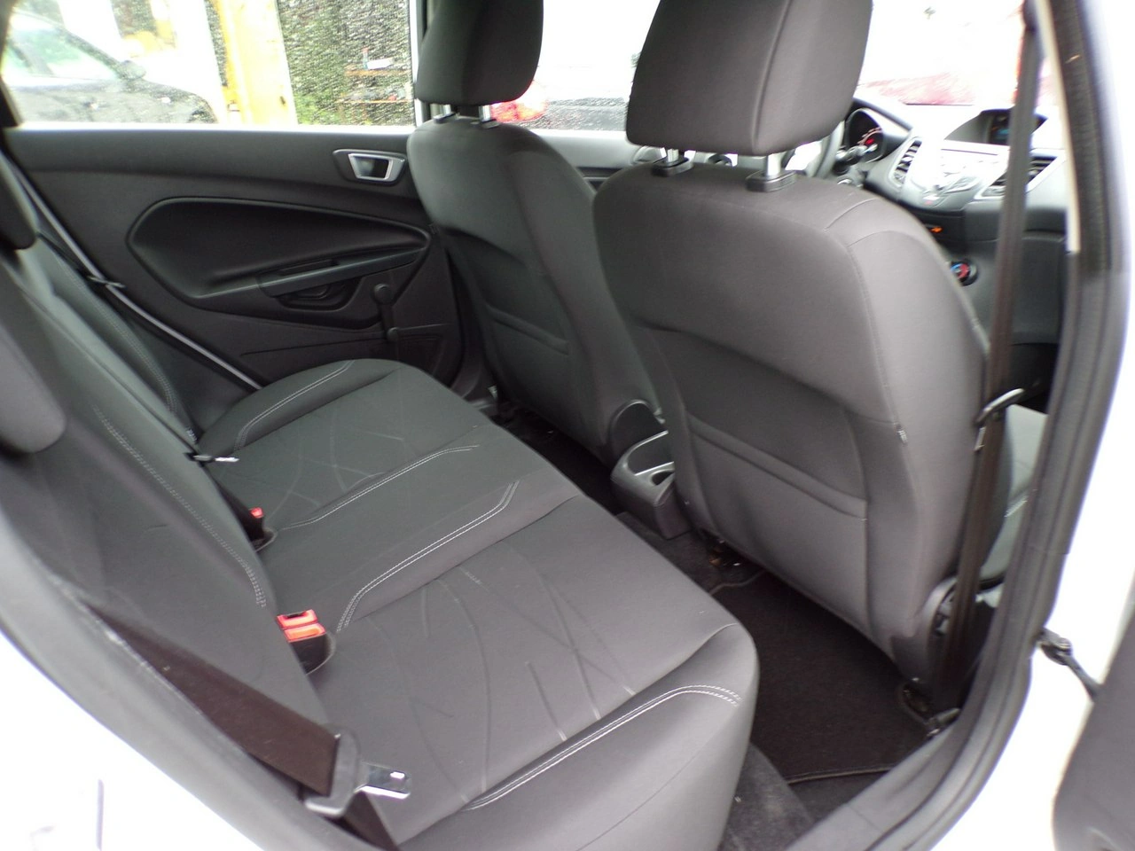 Ford Fiesta - Zdjęcie 22