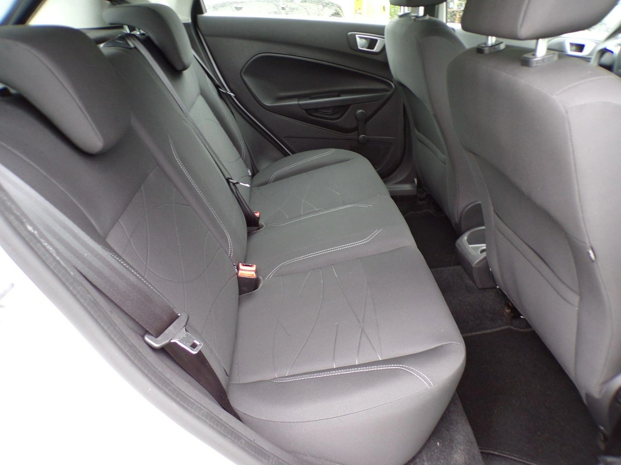 Ford Fiesta - Zdjęcie 23