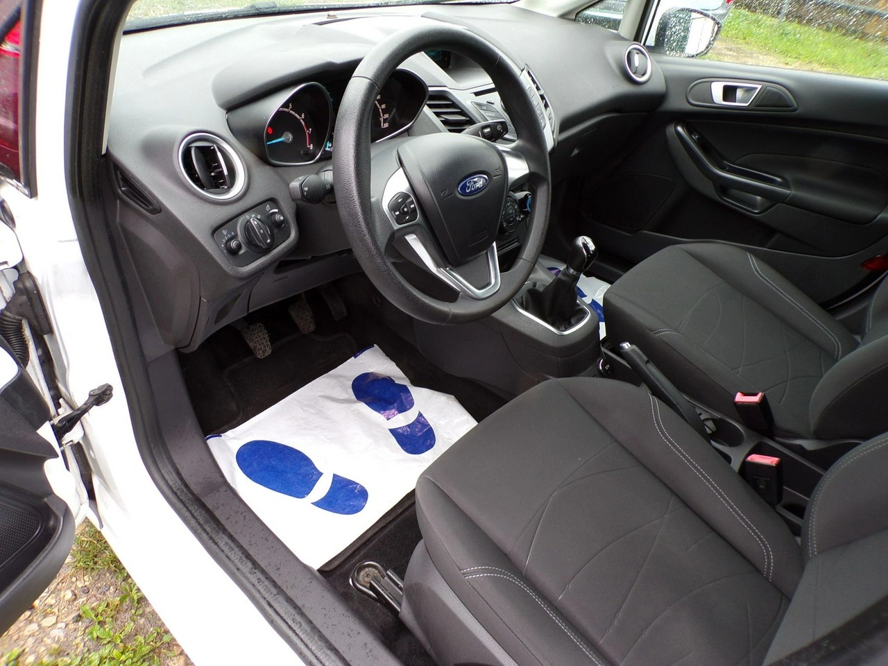 Ford Fiesta - Zdjęcie 14