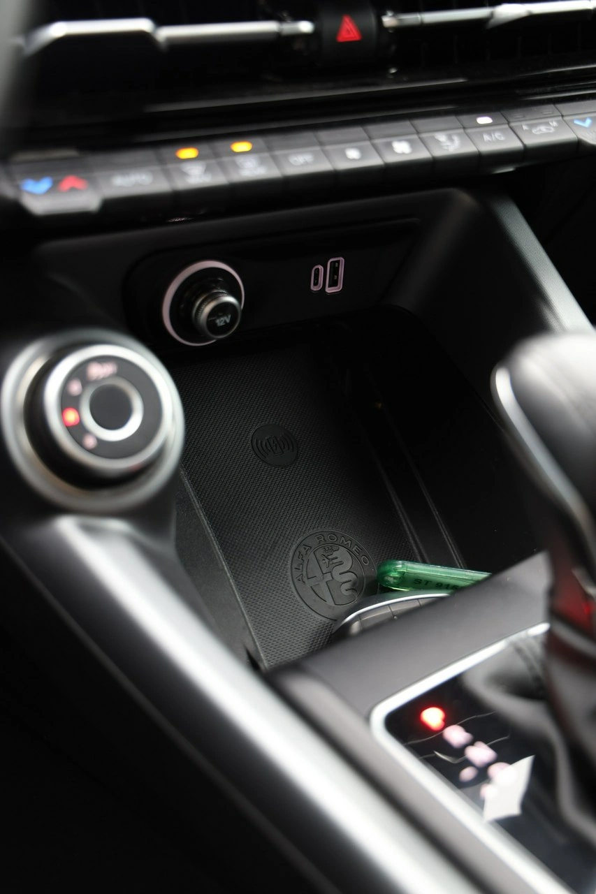 Alfa Romeo Tonale - Zdjęcie 18