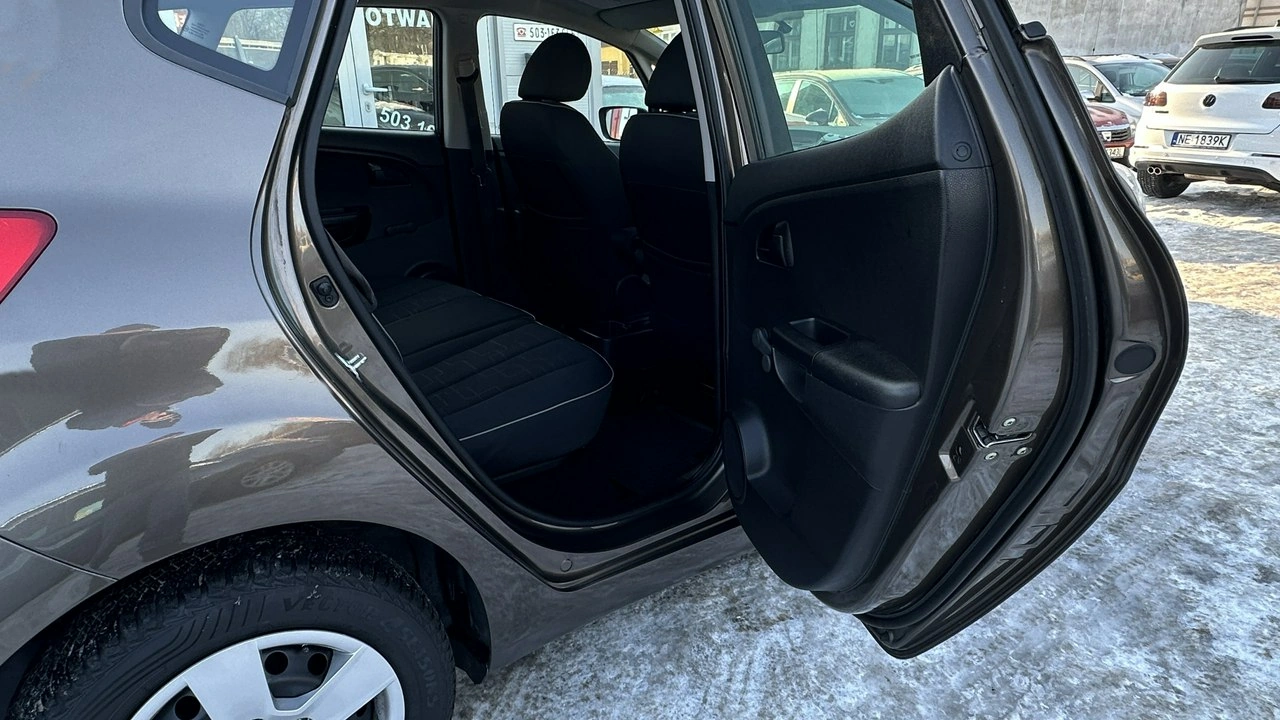 Kia Venga - Zdjęcie 13