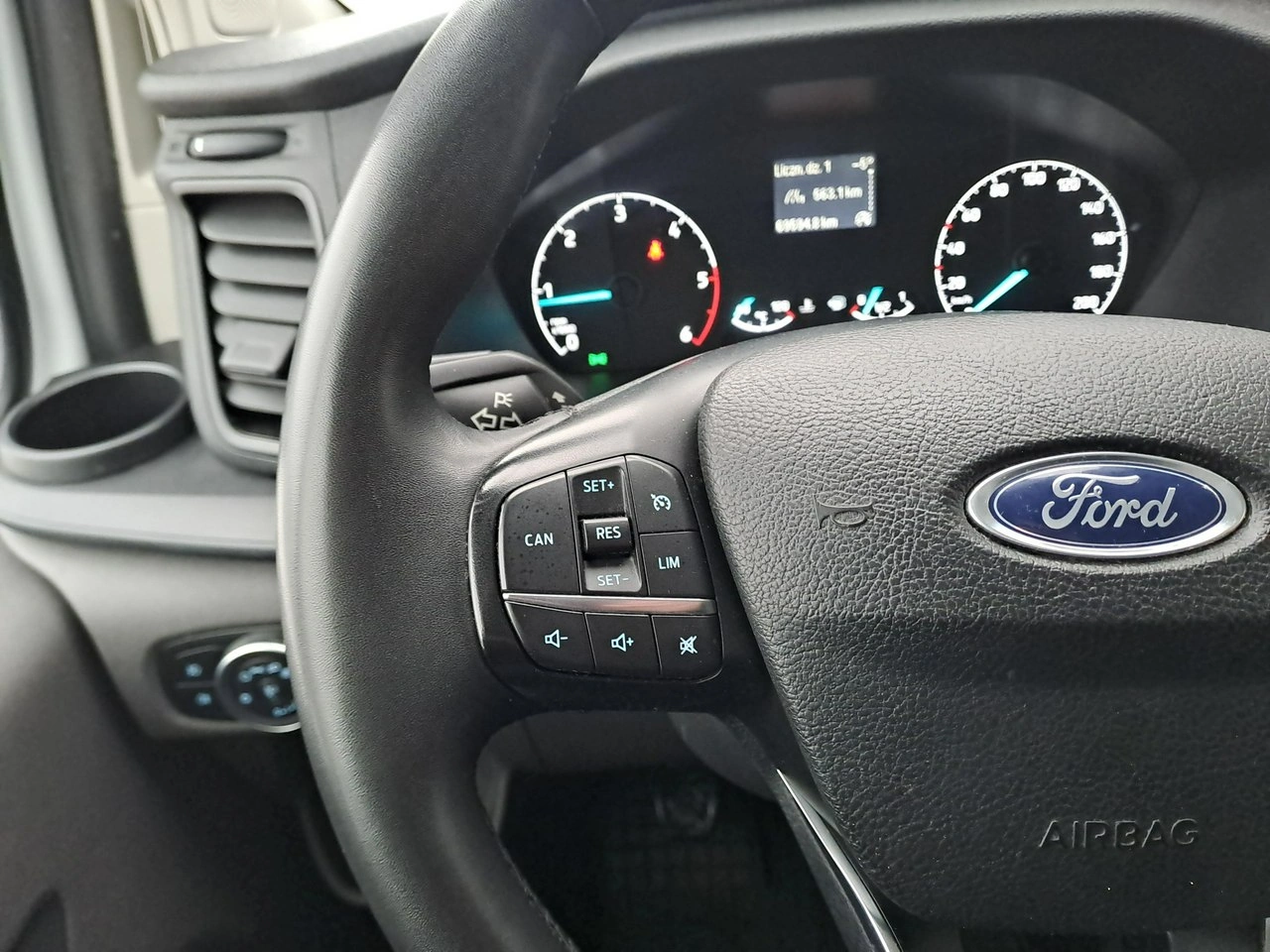 Ford Transit Custom - Zdjęcie 18