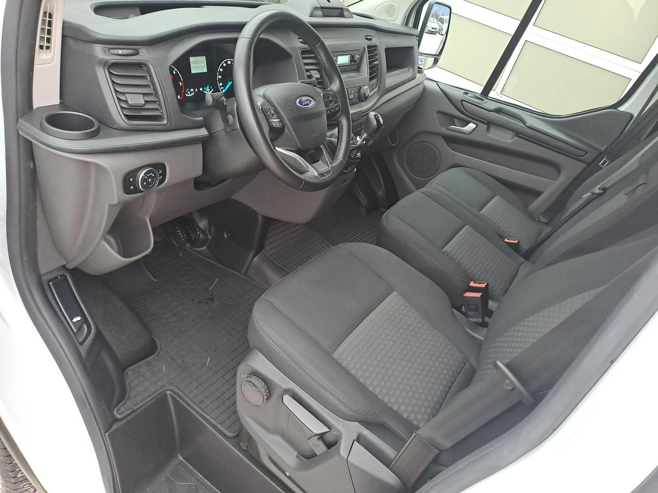 Ford Transit Custom - Zdjęcie 7