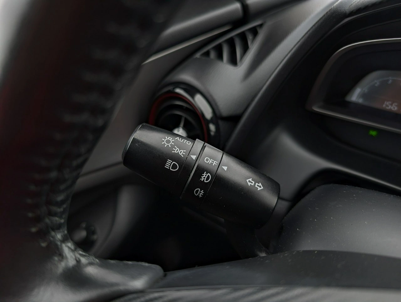 Mazda CX-3 - Zdjęcie 27