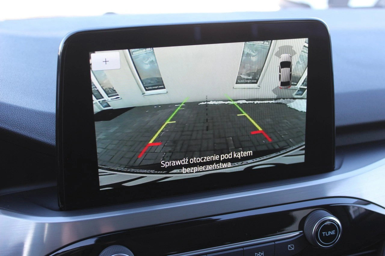 Ford Kuga - Zdjęcie 15