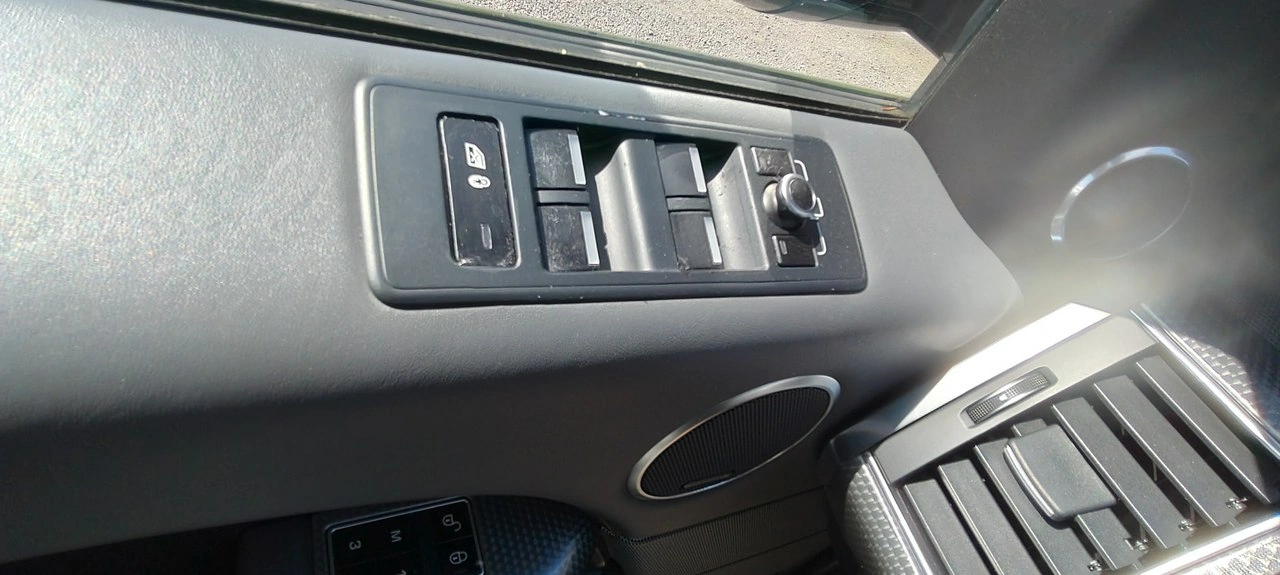 Land Rover Range Rover Sport - Zdjęcie 19