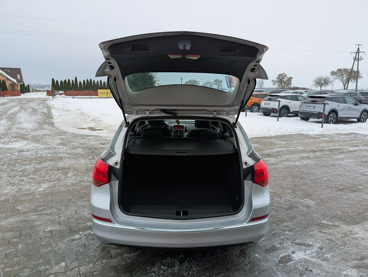 Opel Astra - Zdjęcie 31