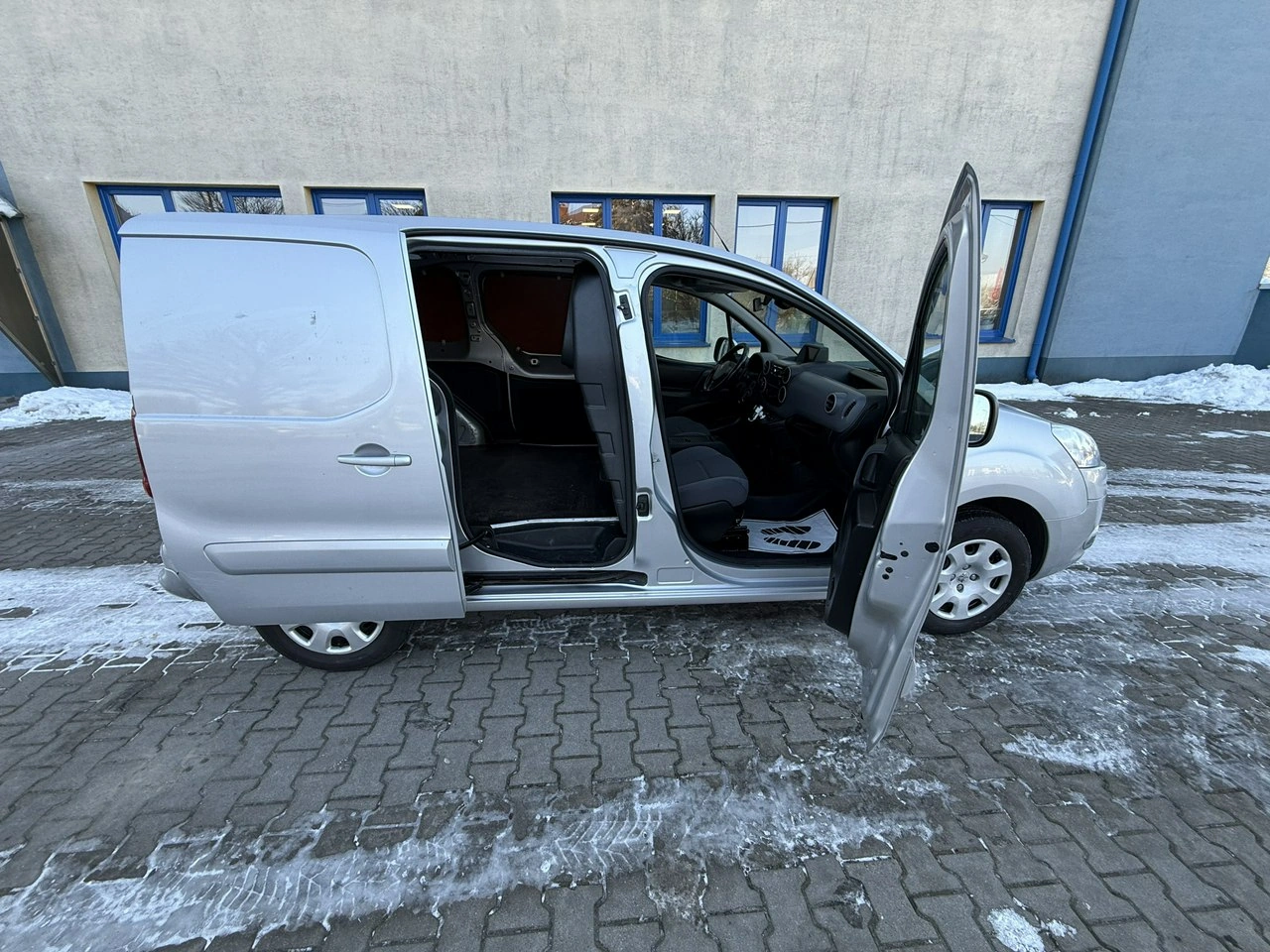 Peugeot Partner - Zdjęcie 2