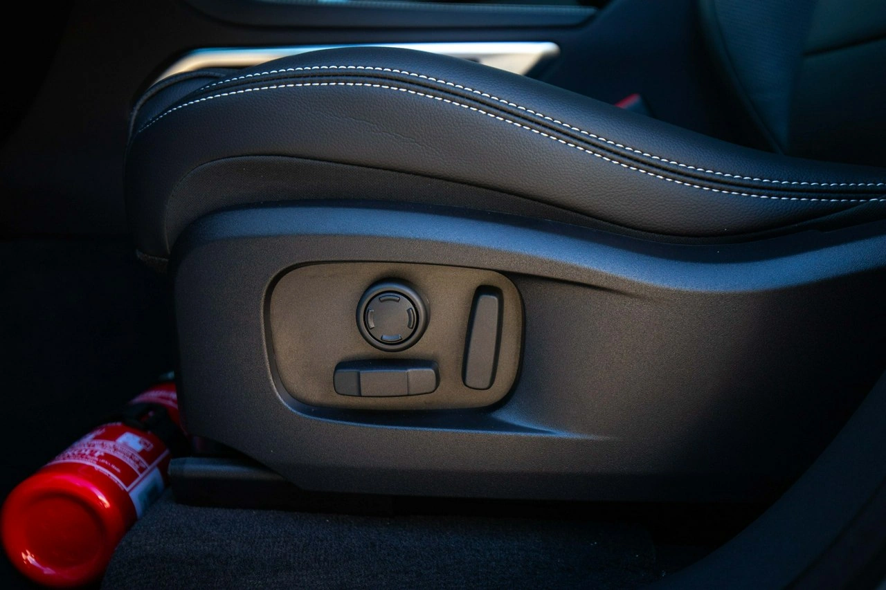 Jaguar F-Pace - Zdjęcie 14