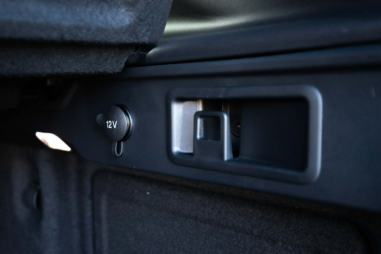 Jaguar F-Pace - Zdjęcie 33