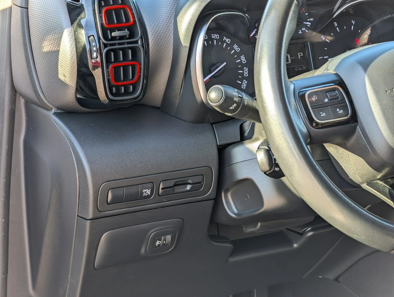 Citroën C3 Aircross - Zdjęcie 21