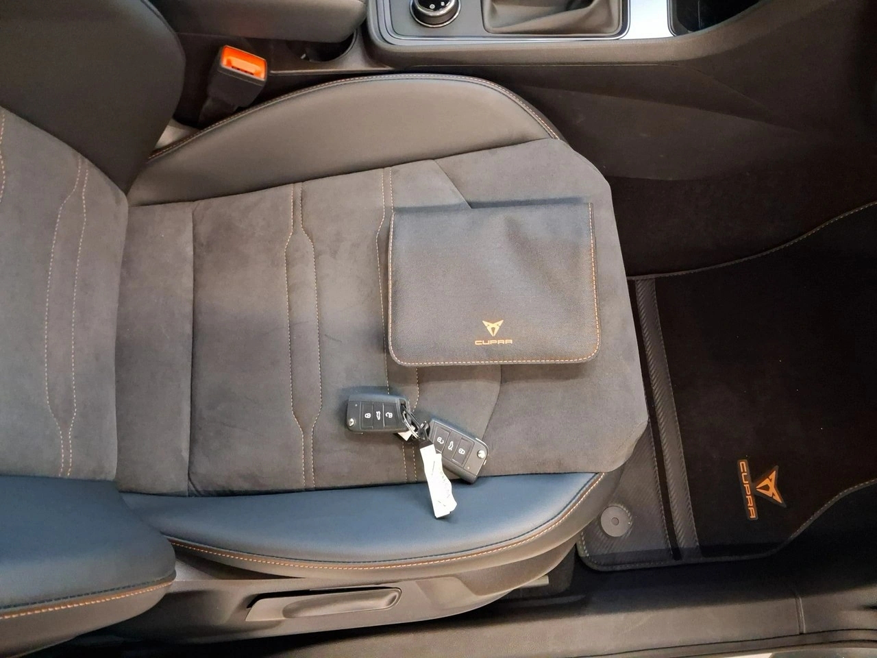 Cupra Ateca - Zdjęcie 8