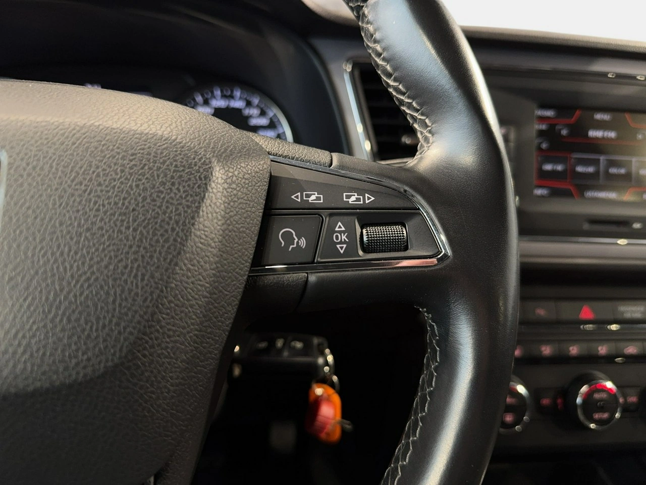 Seat Leon Sportstourer - Zdjęcie 17