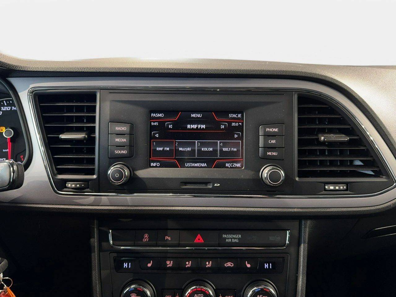 Seat Leon Sportstourer - Zdjęcie 20