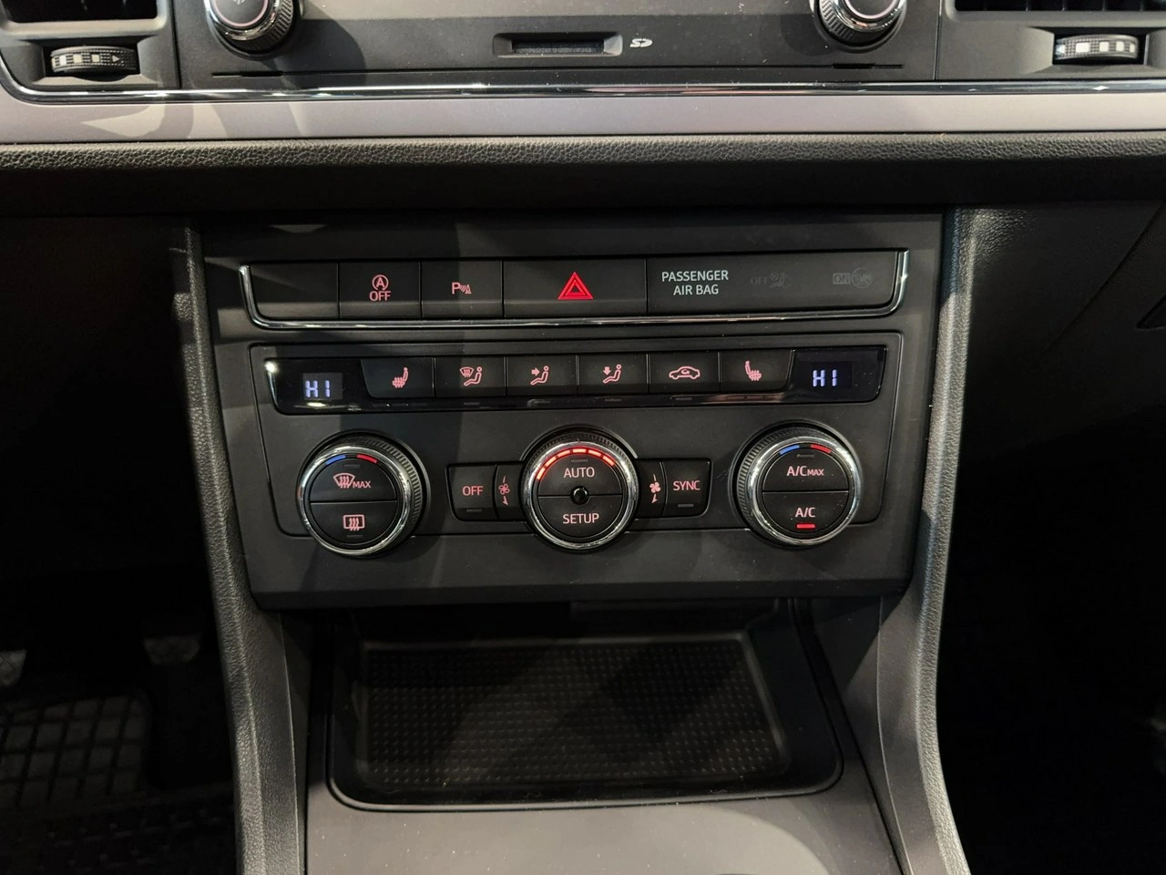 Seat Leon Sportstourer - Zdjęcie 21