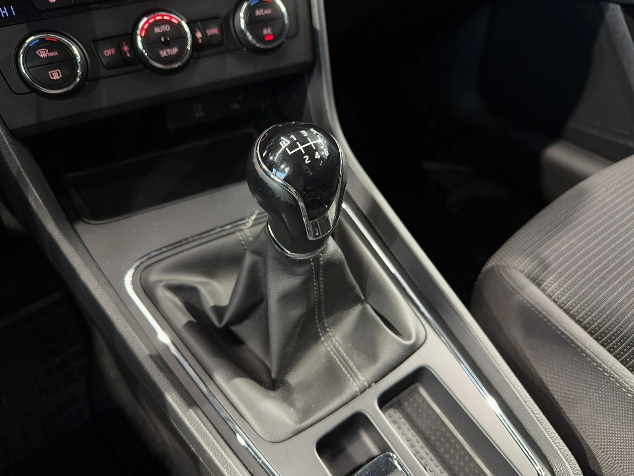 Seat Leon Sportstourer - Zdjęcie 22