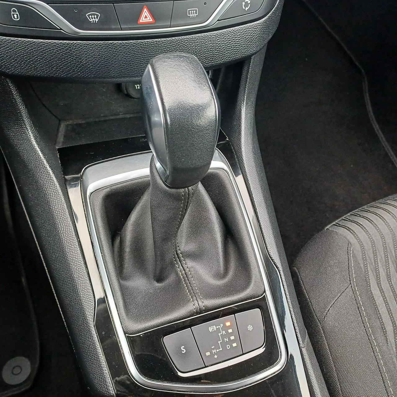 Peugeot 308 - Zdjęcie 14