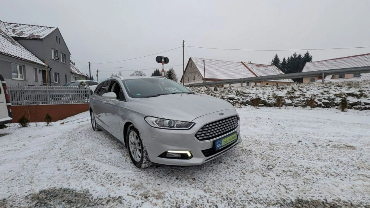Ford Mondeo - Zdjęcie 2