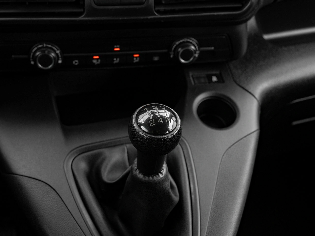 Toyota Proace City Verso - Zdjęcie 16