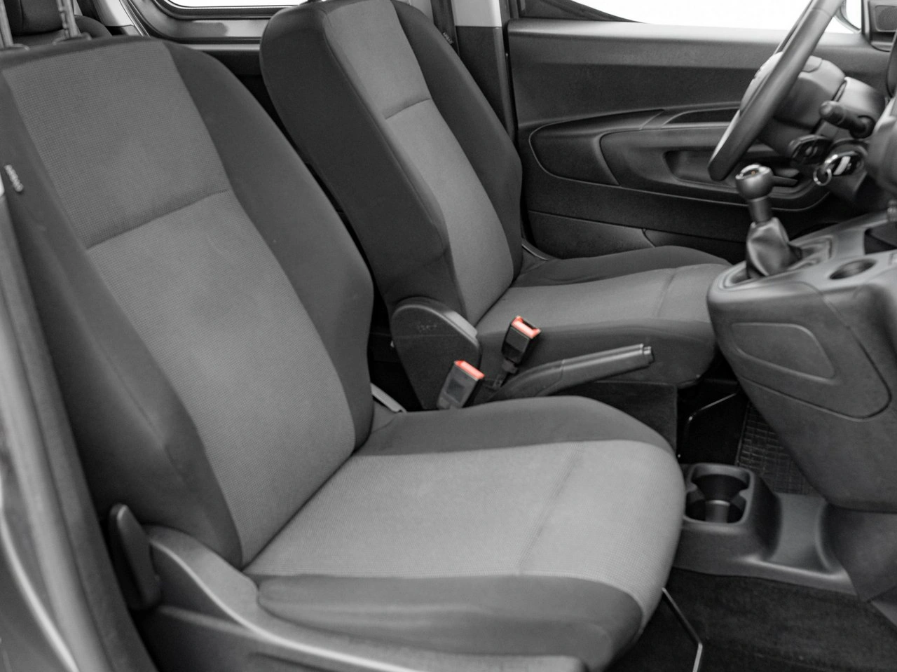 Toyota Proace City Verso - Zdjęcie 24