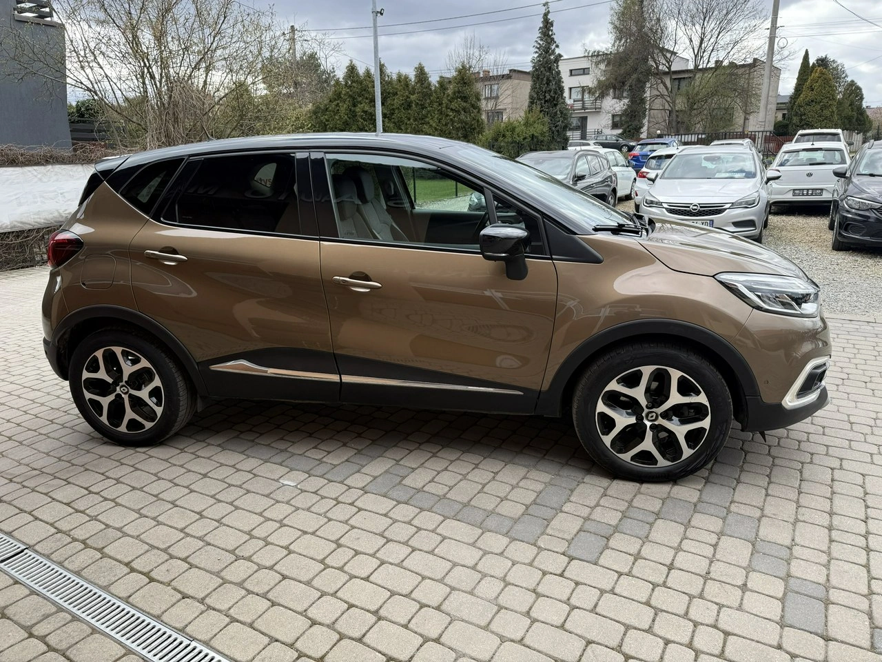 Renault Captur - Zdjęcie 4