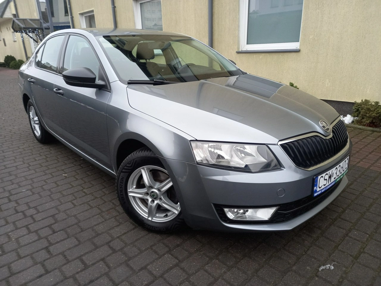 Skoda Octavia - Zdjęcie 8