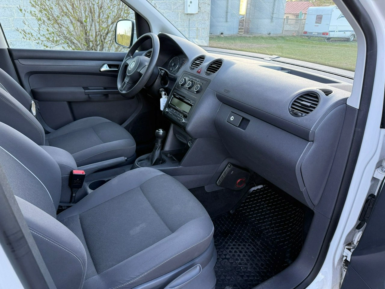 Volkswagen Caddy - Zdjęcie 9