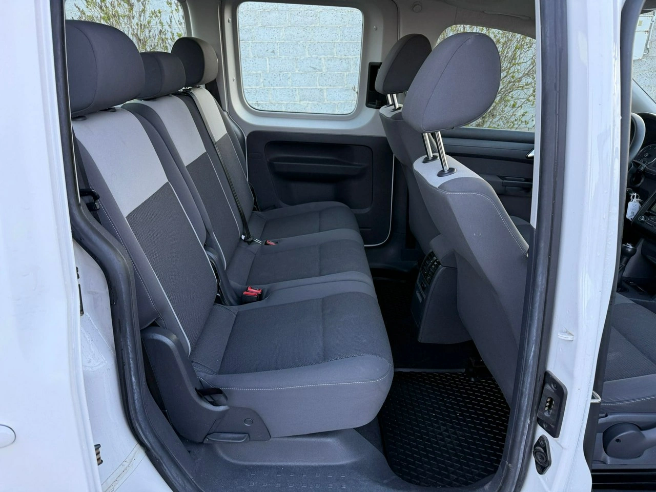 Volkswagen Caddy - Zdjęcie 10
