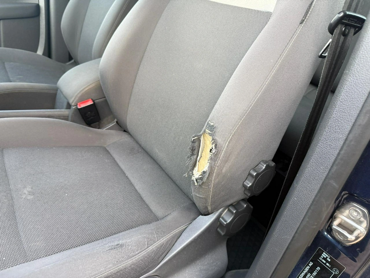 Volkswagen Caddy - Zdjęcie 24