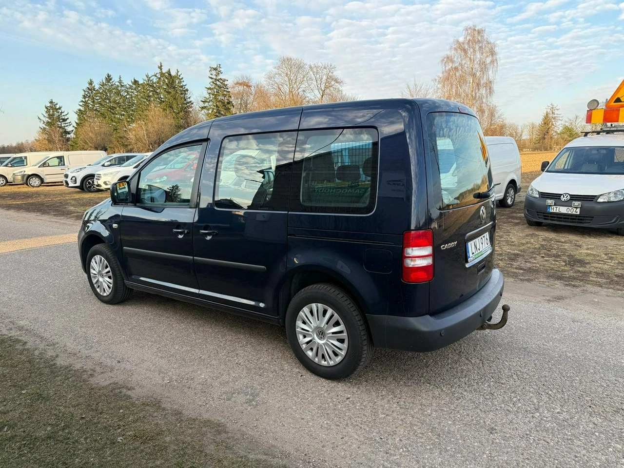 Volkswagen Caddy - Zdjęcie 2
