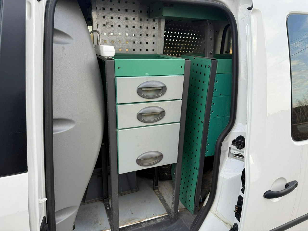 Volkswagen Caddy - Zdjęcie 24