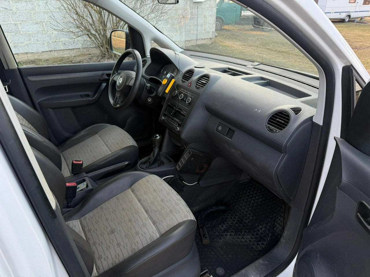 Volkswagen Caddy - Zdjęcie 8