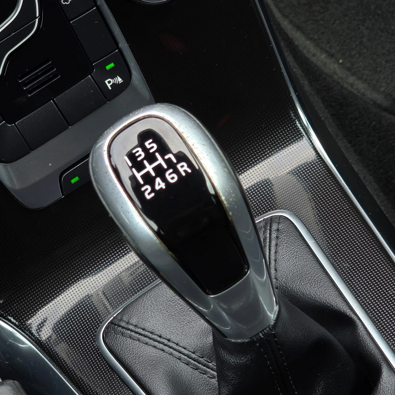 Volvo V40 - Zdjęcie 26