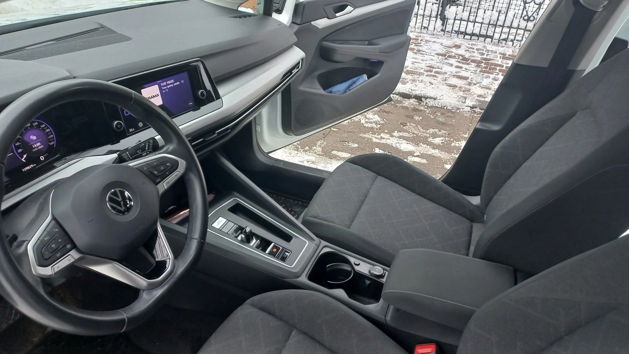 Volkswagen Golf - Zdjęcie 18