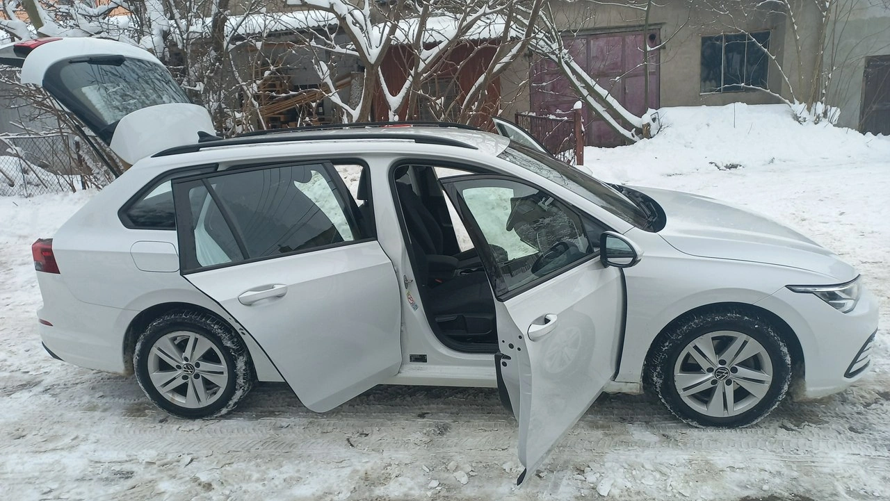 Volkswagen Golf - Zdjęcie 37