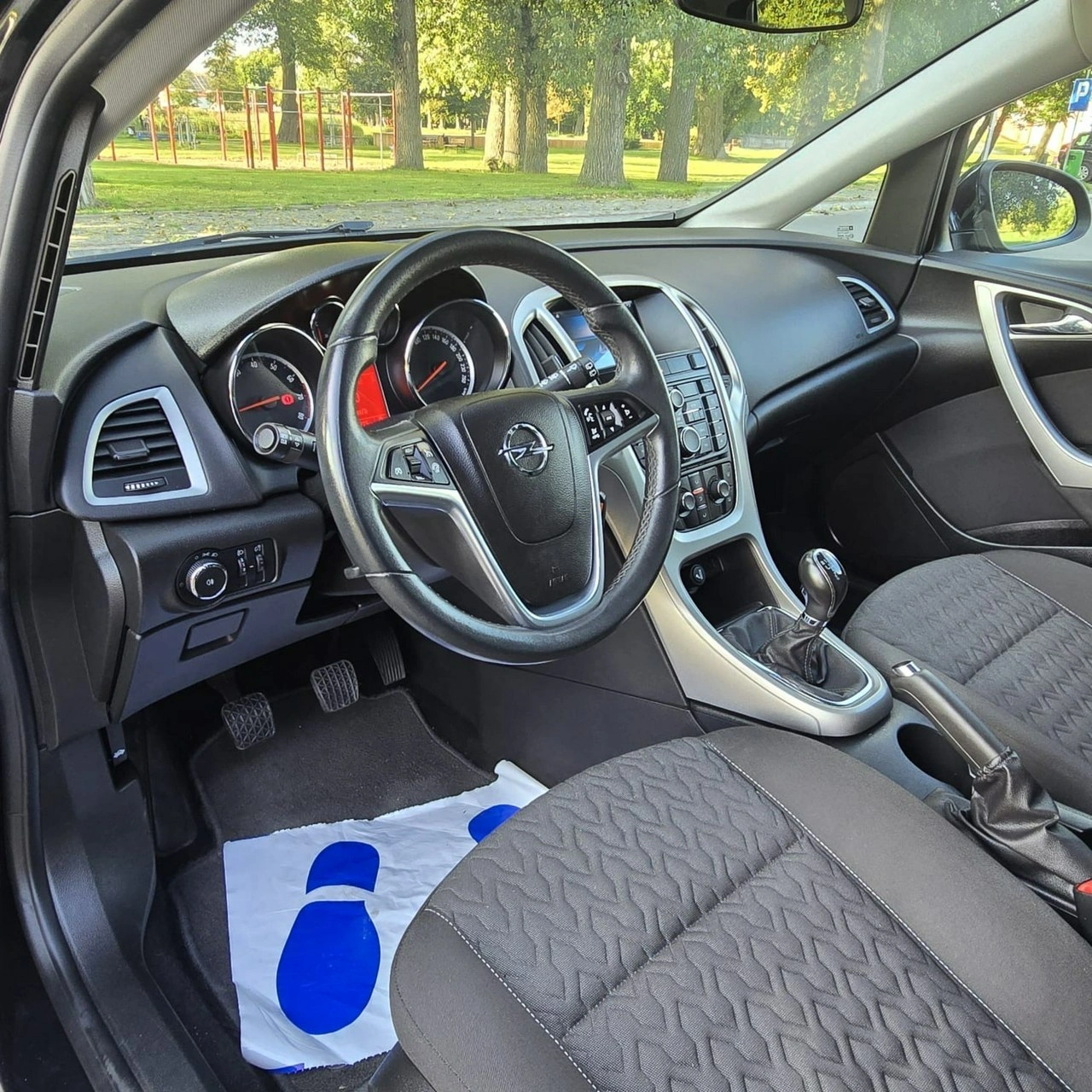 Opel Astra - Zdjęcie 37