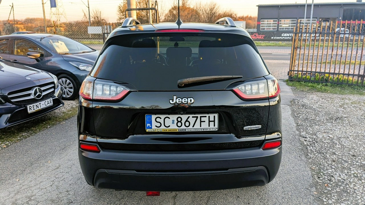 Jeep Cherokee - Zdjęcie 30