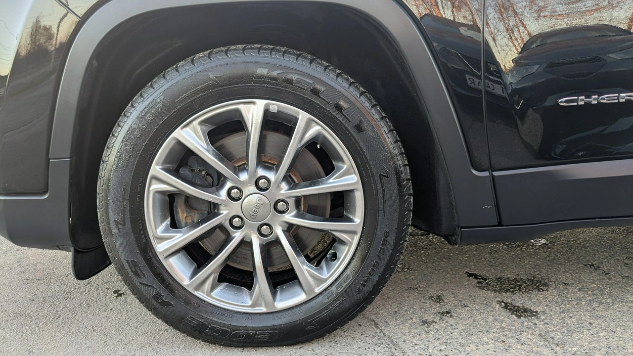 Jeep Cherokee - Zdjęcie 36