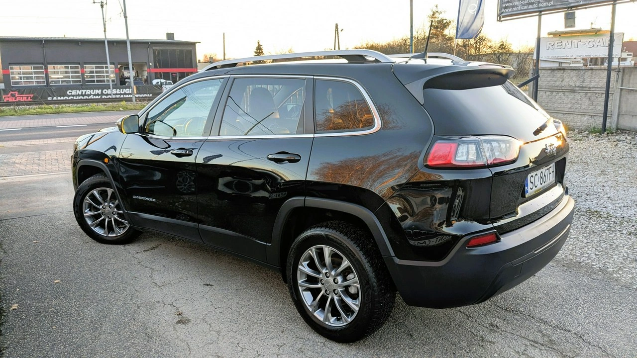 Jeep Cherokee - Zdjęcie 6