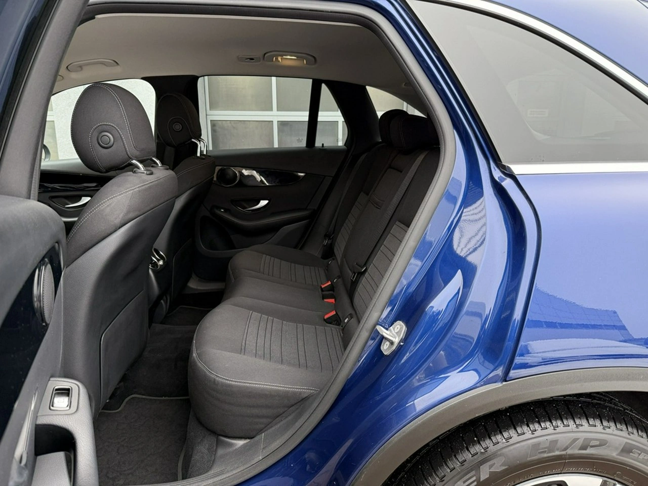 Mercedes GLC 200 - Zdjęcie 7