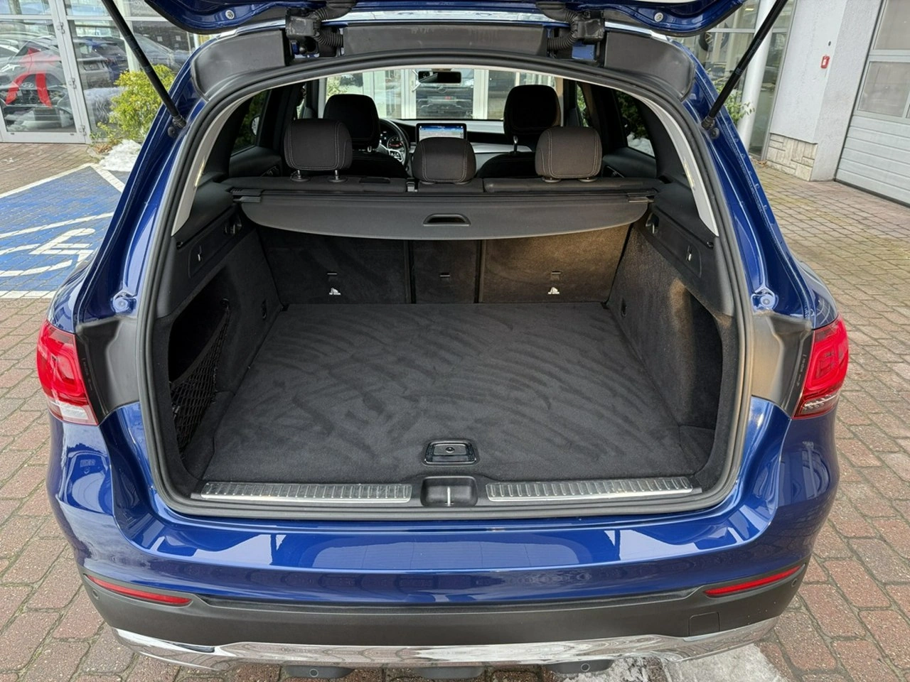 Mercedes GLC 200 - Zdjęcie 8