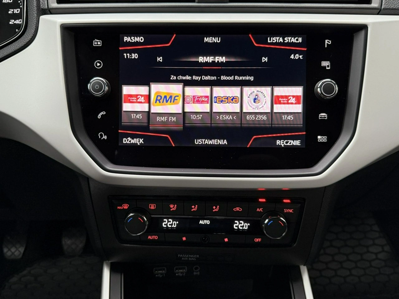 Seat Arona - Zdjęcie 18