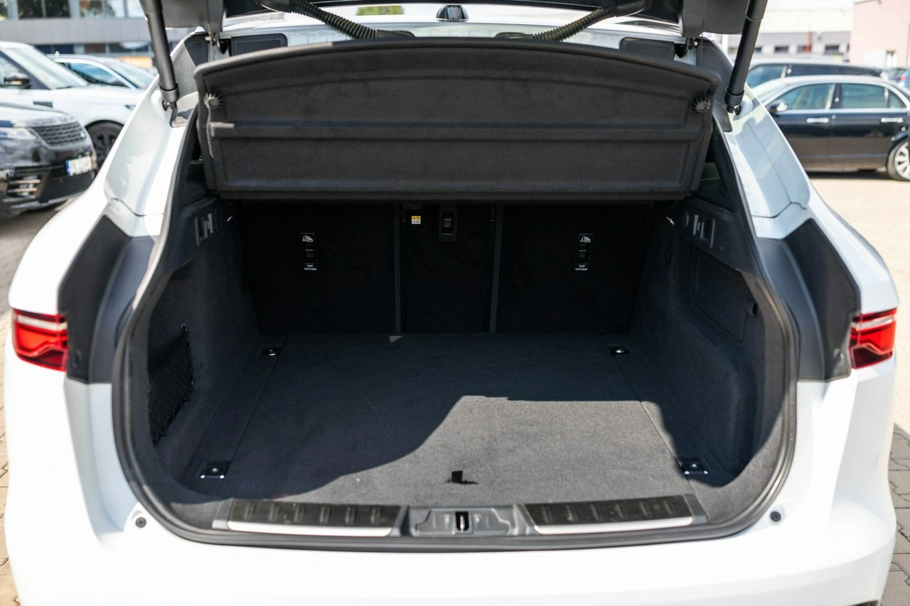 Jaguar F-Pace - Zdjęcie 27