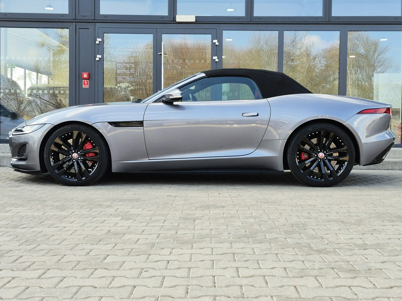 Jaguar F-Type - Zdjęcie 9
