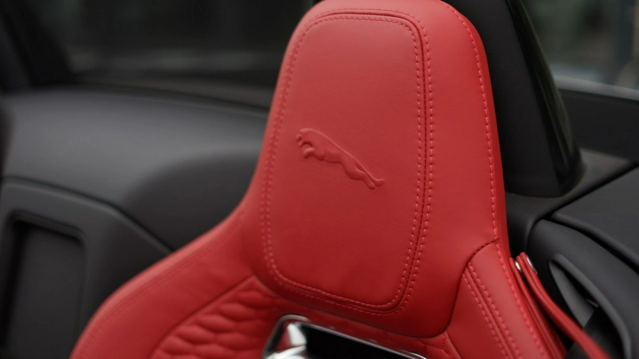 Jaguar F-Type - Zdjęcie 11