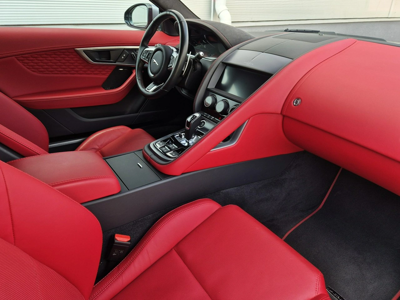 Jaguar F-Type - Zdjęcie 19