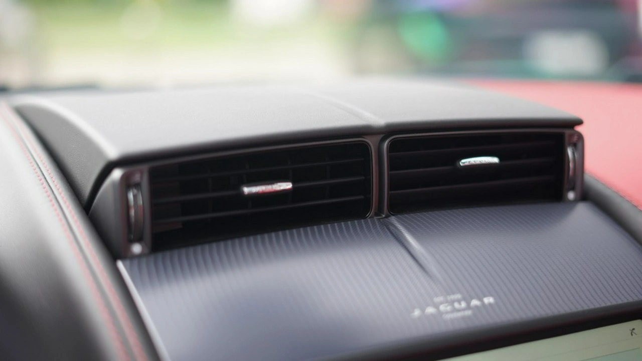 Jaguar F-Type - Zdjęcie 20