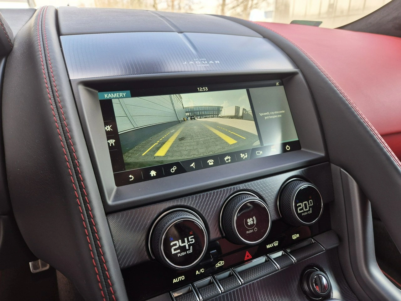 Jaguar F-Type - Zdjęcie 30