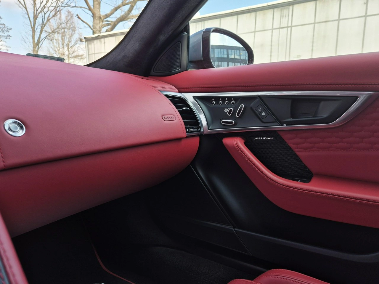 Jaguar F-Type - Zdjęcie 35