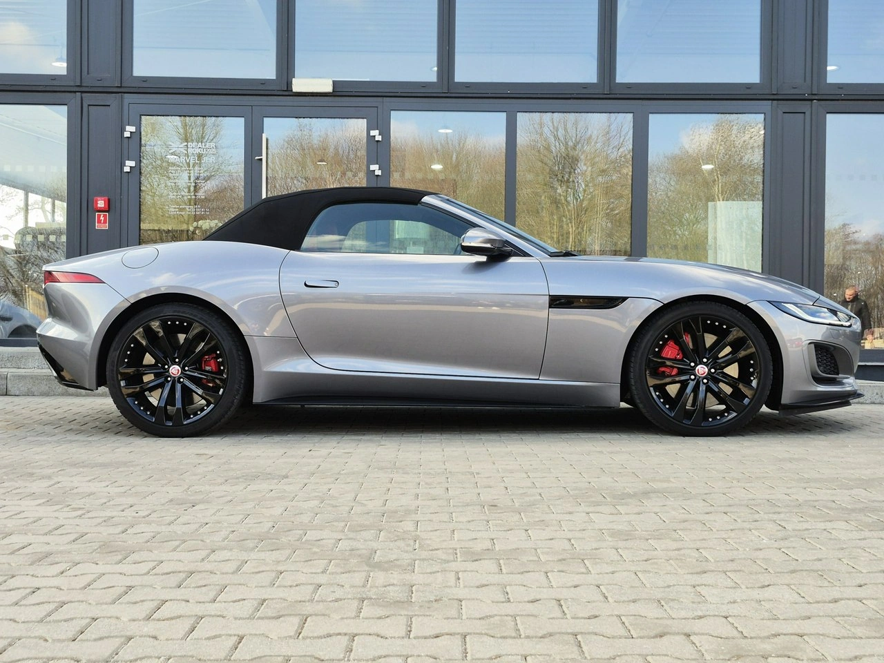Jaguar F-Type - Zdjęcie 4
